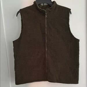 Reversible army green fleece vest